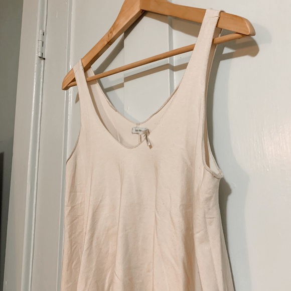 UO Kimchi Blue Women’s Tank Top - Picture 2 of 3